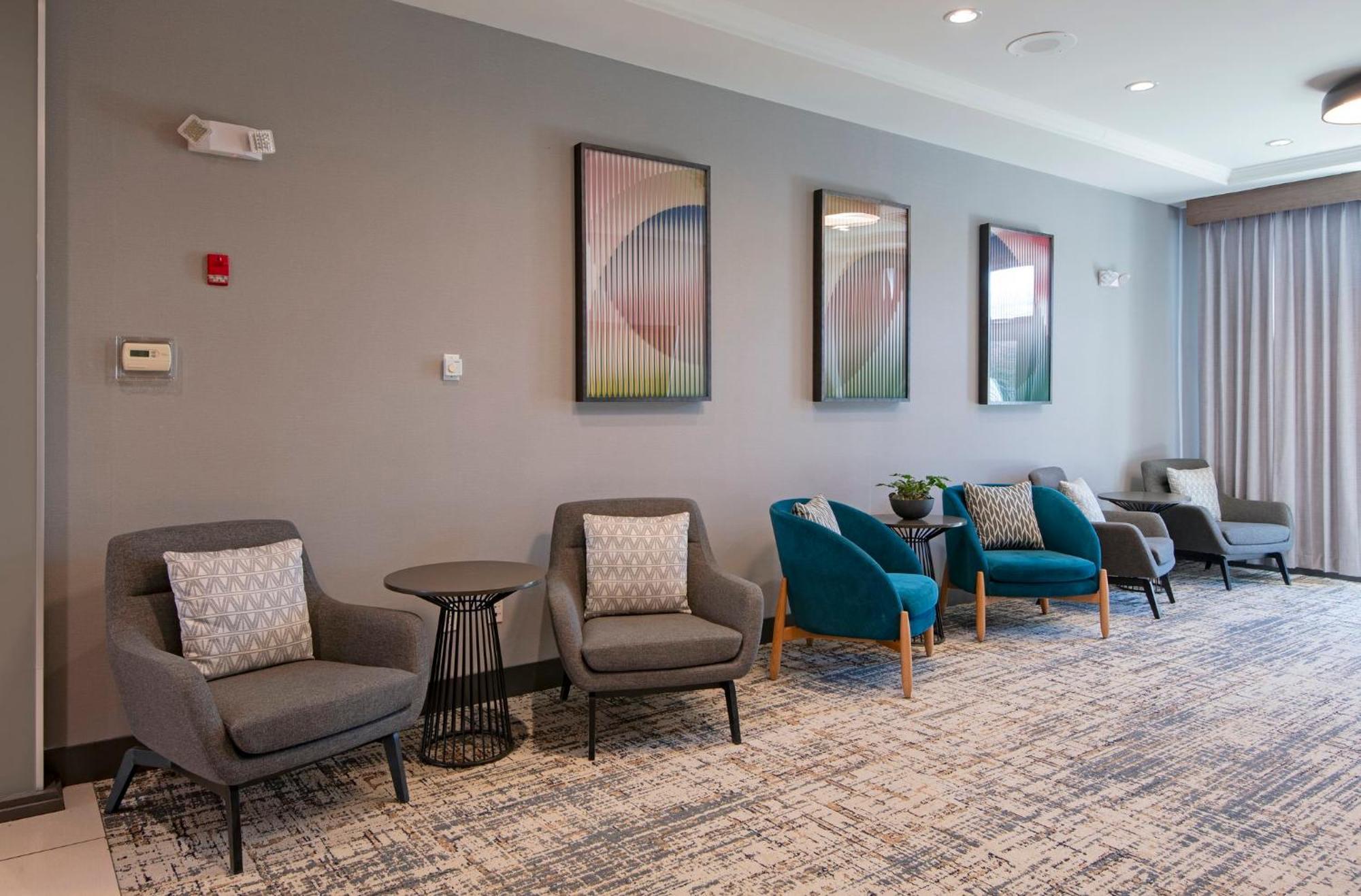Holiday Inn Hotel And Suites-Kamloops By Ihg Zewnętrze zdjęcie