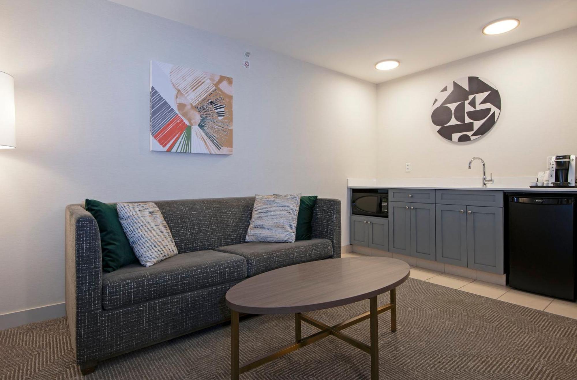Holiday Inn Hotel And Suites-Kamloops By Ihg Zewnętrze zdjęcie