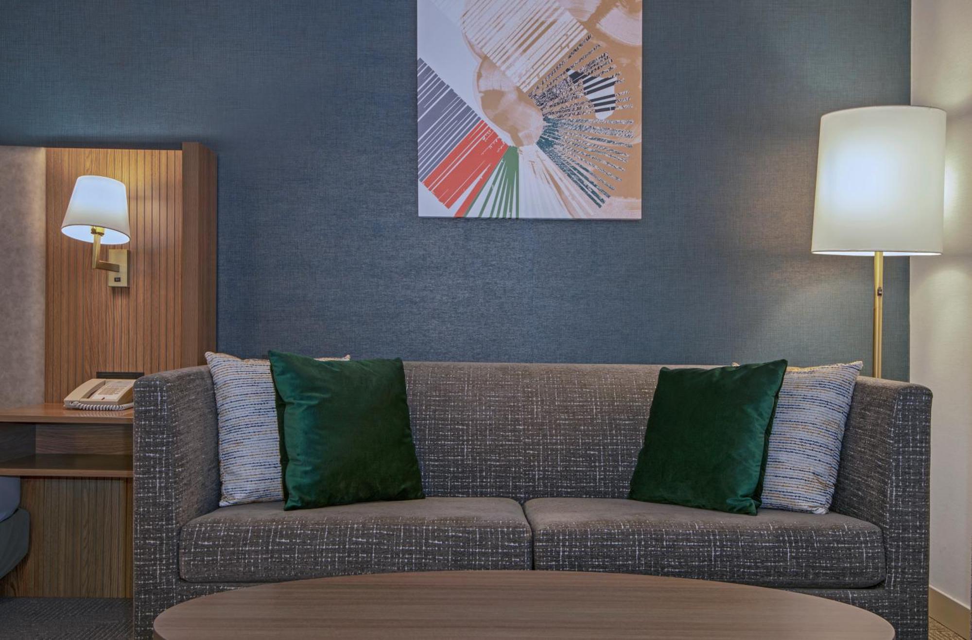 Holiday Inn Hotel And Suites-Kamloops By Ihg Zewnętrze zdjęcie